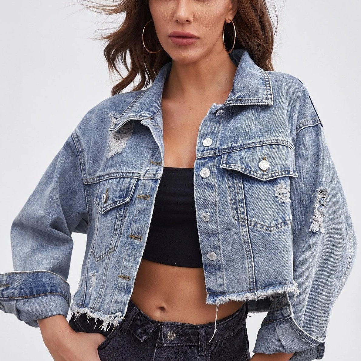 Denimjakke med rå kanter