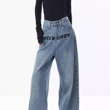 Højtaljede jeans, vide og rummelige ben, gulvlange