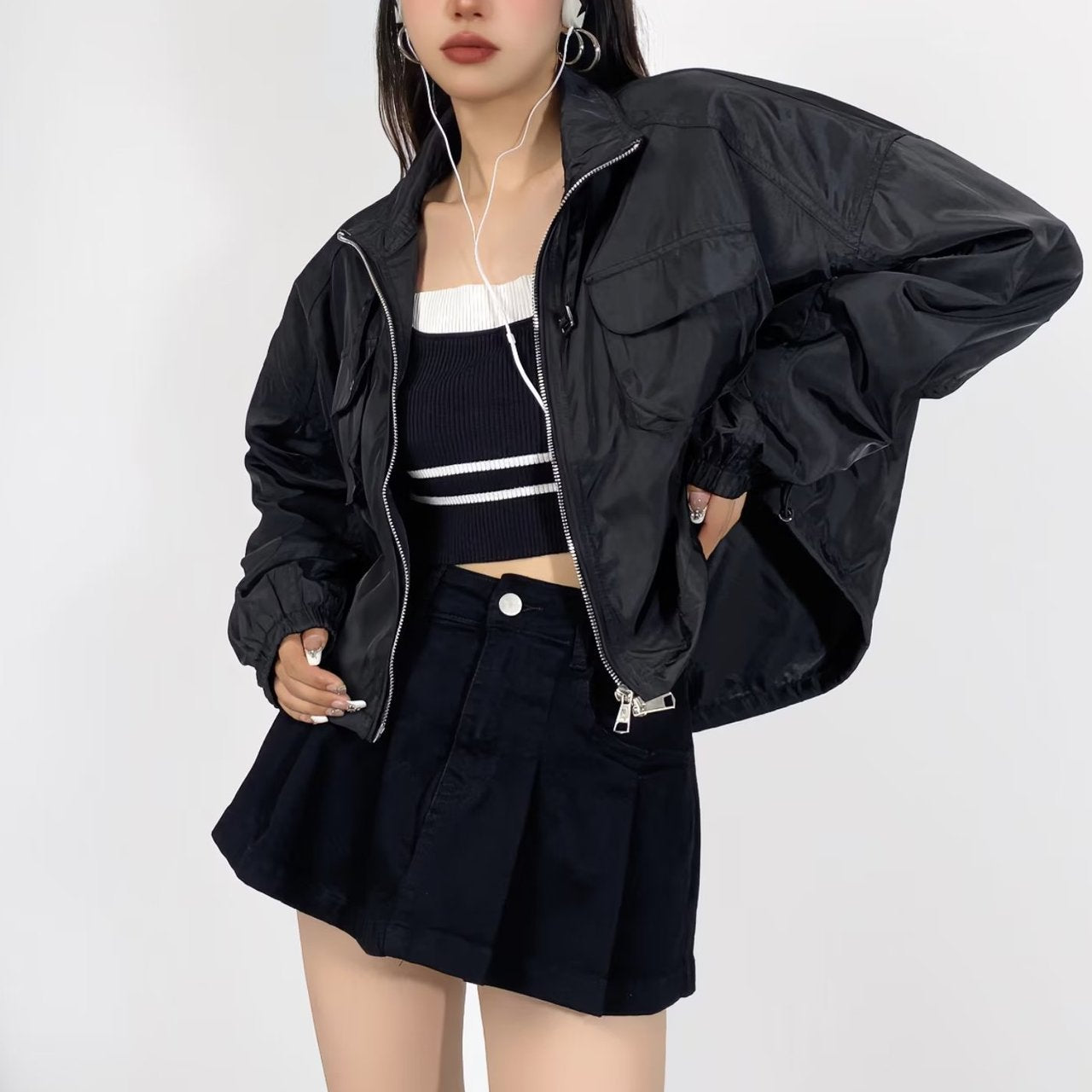 Kort cargofrakke med opretstående krave