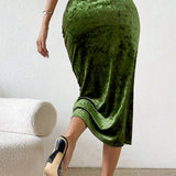 Bodycon-nederdel med slids i fløjl