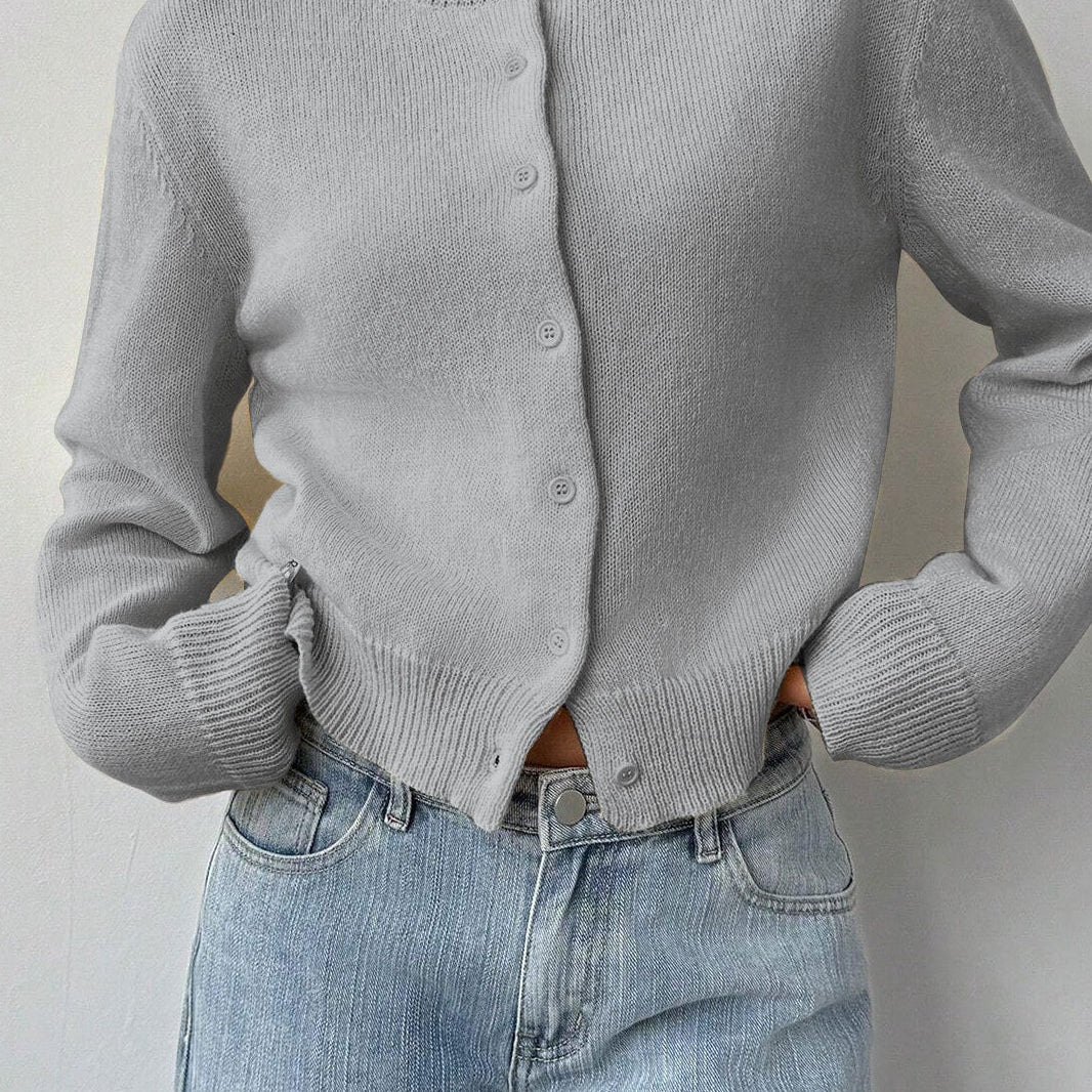 Let cardigan med rund hals og knapper