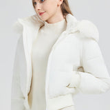 Tætsiddende dunjakke med kort talje