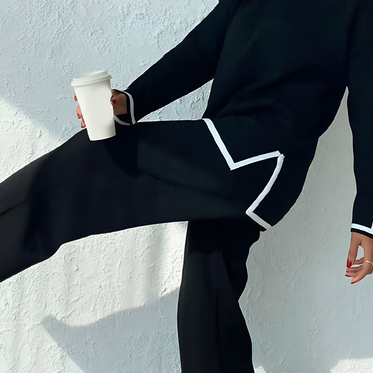 Dametøj – Afslappet kjole – Blød strik – Løs pasform – Lange ærmer