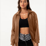 læderjakke med overdimensionerede reverser