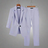 Dameblazer og bukser - Slim fit - Elegant og tidløs - Chic og elegant outfit