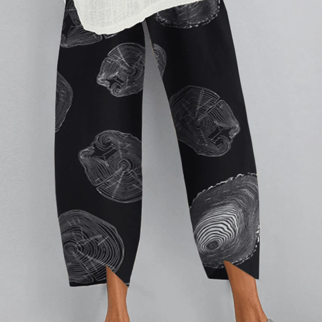 Damebukser med vide ben – Høj talje – Let stof – Afslappet løs pasform