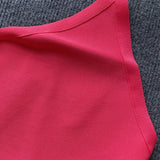 Asymmetrisk aftenkjole uden ryg