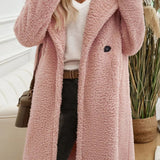 Mellemlang frakke med luftige reverser