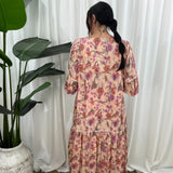 Damekjole - V-hals - Flagrende pasform - 3/4 ærmer - Trendy dyreprint