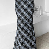 Højtaljet ternet bodycon-nederdel