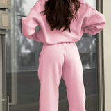 Damesæt i to dele – Blød strik – Afslappet pasform – Langærmet top med lynlås og smalle bukser