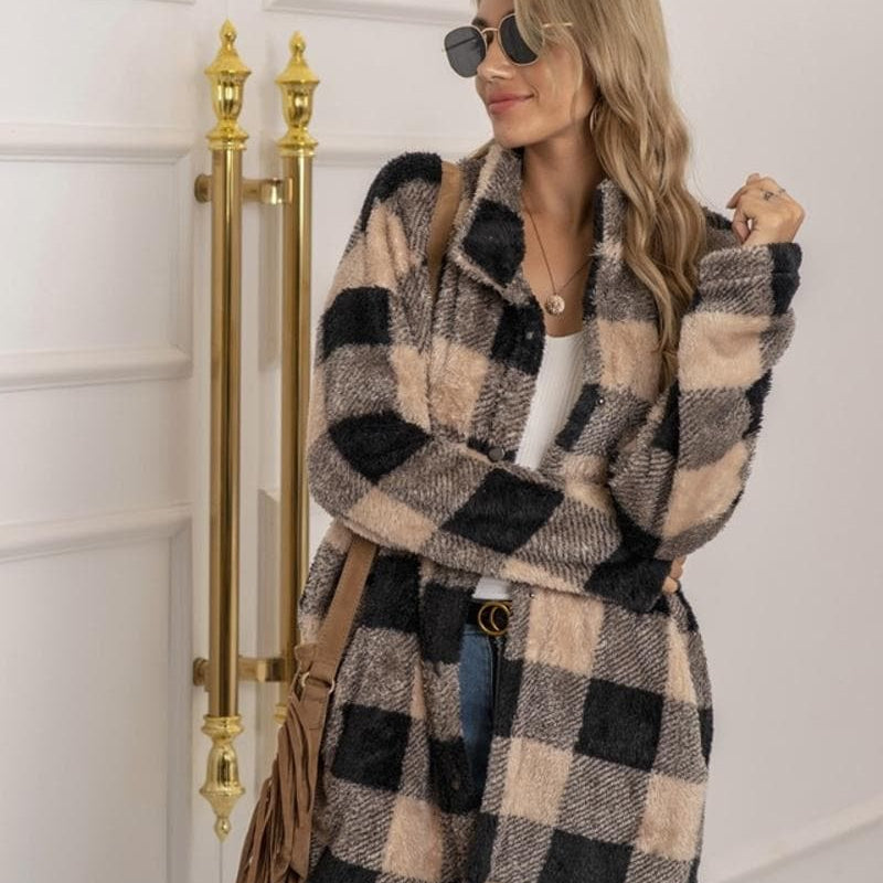 Laura - Den stilfulde ternede jakke