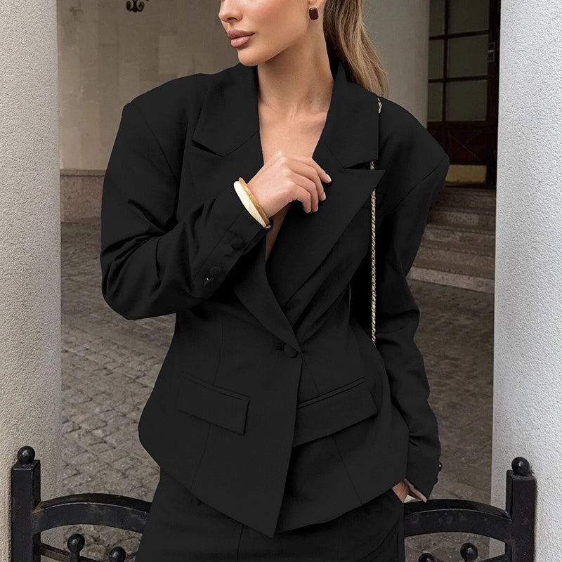 Kort blazer med bundet talje