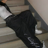 Lige jeans broderet med englevinger og rhinsten