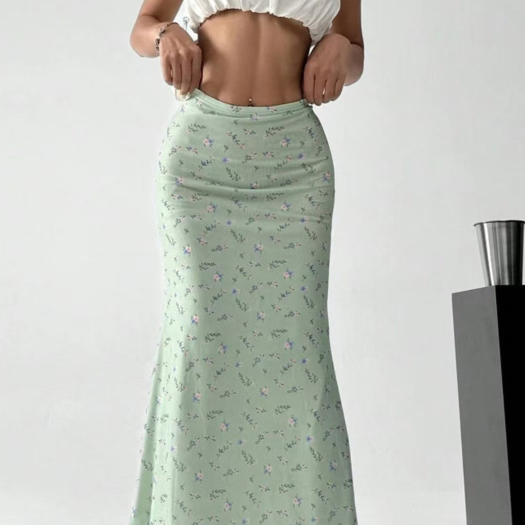 Blomstret satin trapez-midi-nederdel