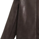 Løstsiddende jakke foret med imiteret fårepels