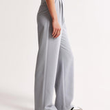 Lara Bukser - Chic og Komfortable for Ubesværet Stil