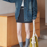 Ensfarvet tartan-mønster nederdel