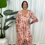 Damekjole - V-hals - Flagrende pasform - 3/4 ærmer - Trendy dyreprint