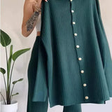 Damesæt – Knapvest og højtaljede bukser – Ribbet strik – Løs pasform