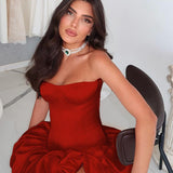 Sexet, stropløs, ruchet, bodycon aftenkjole