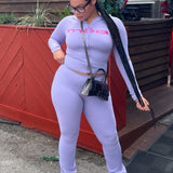 Todelt sæt: cropped hættetrøje med bogstavprint og skinny bukser