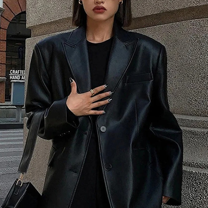 Sort blazerjakke i PU-læder