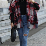 Kortærmet frakke med hætte i blødt, ternet stof