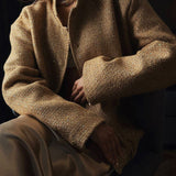 Paillettejakke med høj krave og lommer