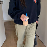 Trendy højtaljede cargojeans med brede, kurvede ben