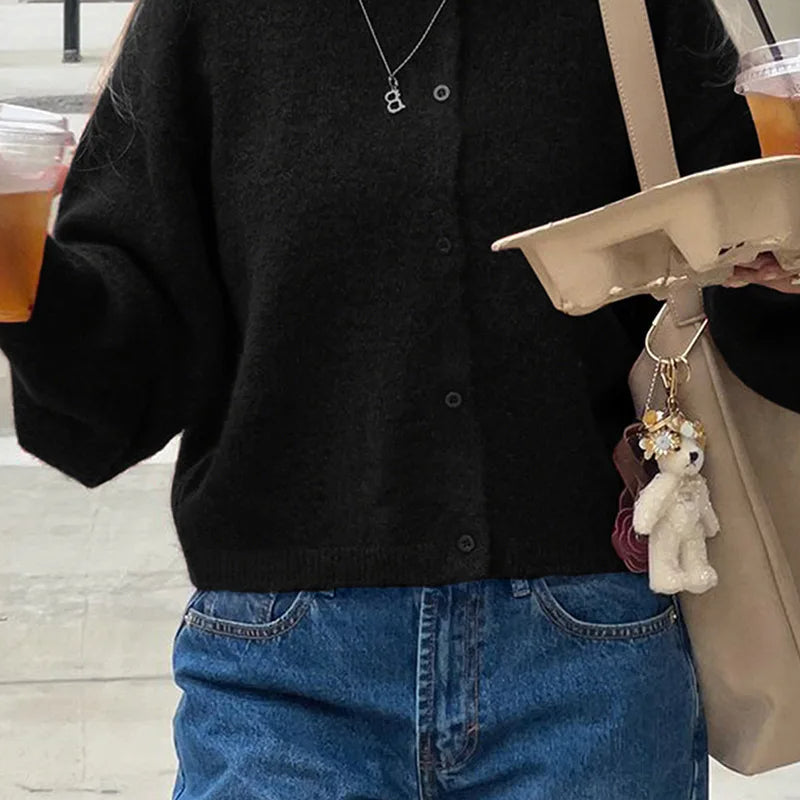 Kort strikket cardigan med knapper