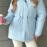 Fritids- og udendørssportsjakke med justerbar snøre i taljen, ideel til bjergbestigning og udendørsaktiviteter.