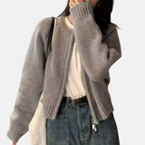 Damecardigan – Uldstrik – Afslappet pasform – Kort – Lange ærmer – Rund hals