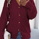 Løstsiddende, langærmet, enkeltradet strikcardigan