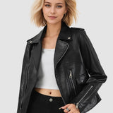 Kort PU-læderjakke med lynlås