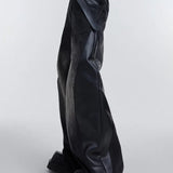 Jeans med vide ben i patchwork af PU-læder