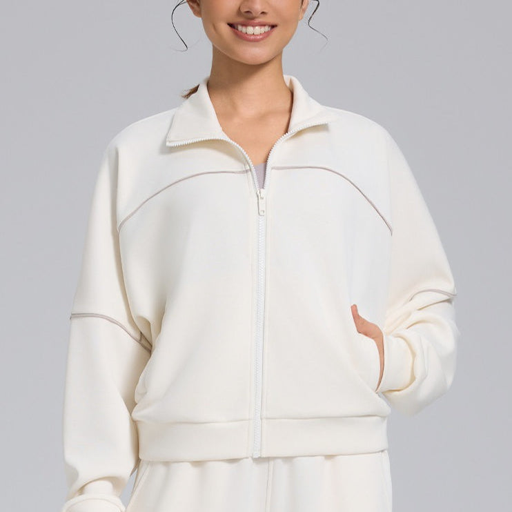 Løstsiddende sportsvest med lynlås til udendørs yoga, lange ærmer