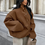 Tyk brun uldfrakke med elastisk kant