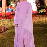 Elegant todelt rygløst sæt med transparent tørklæde og sjal