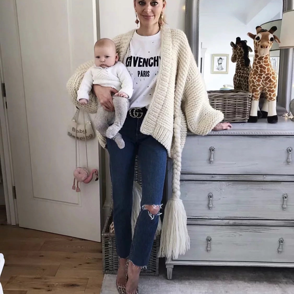 Damestrikcardigan – Oversized pasform – Flettet bælte – Lange ærmer