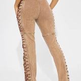 Denimjeans med snørebånd og snøre