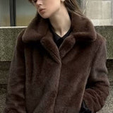 Blød, plysagtig langærmet jakke