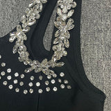 Asymmetrisk aftenkjole med rhinsten og bandage