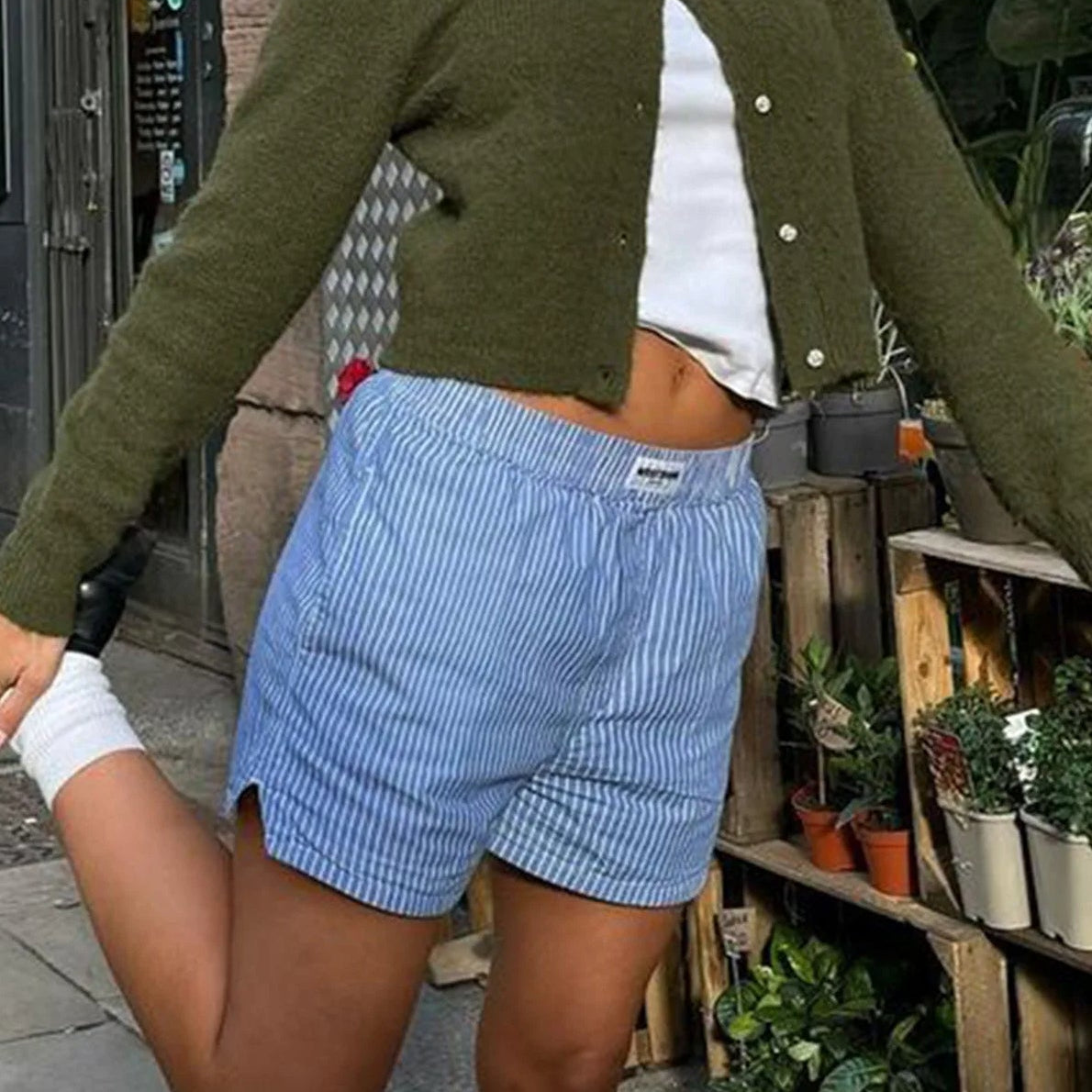 Kort strikket cardigan med knapper