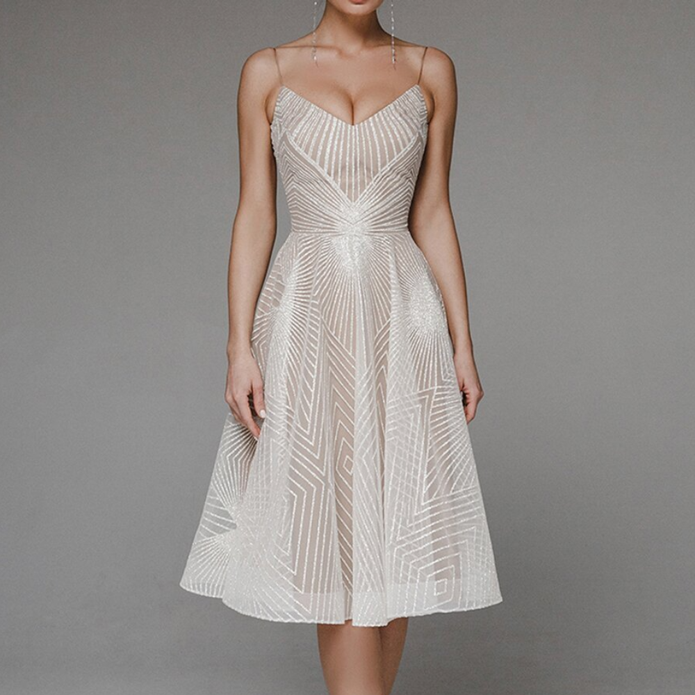 Damecocktailkjole – Sweetheart-udskæring – Tynde stropper – Svaj snit – Geometrisk mønster