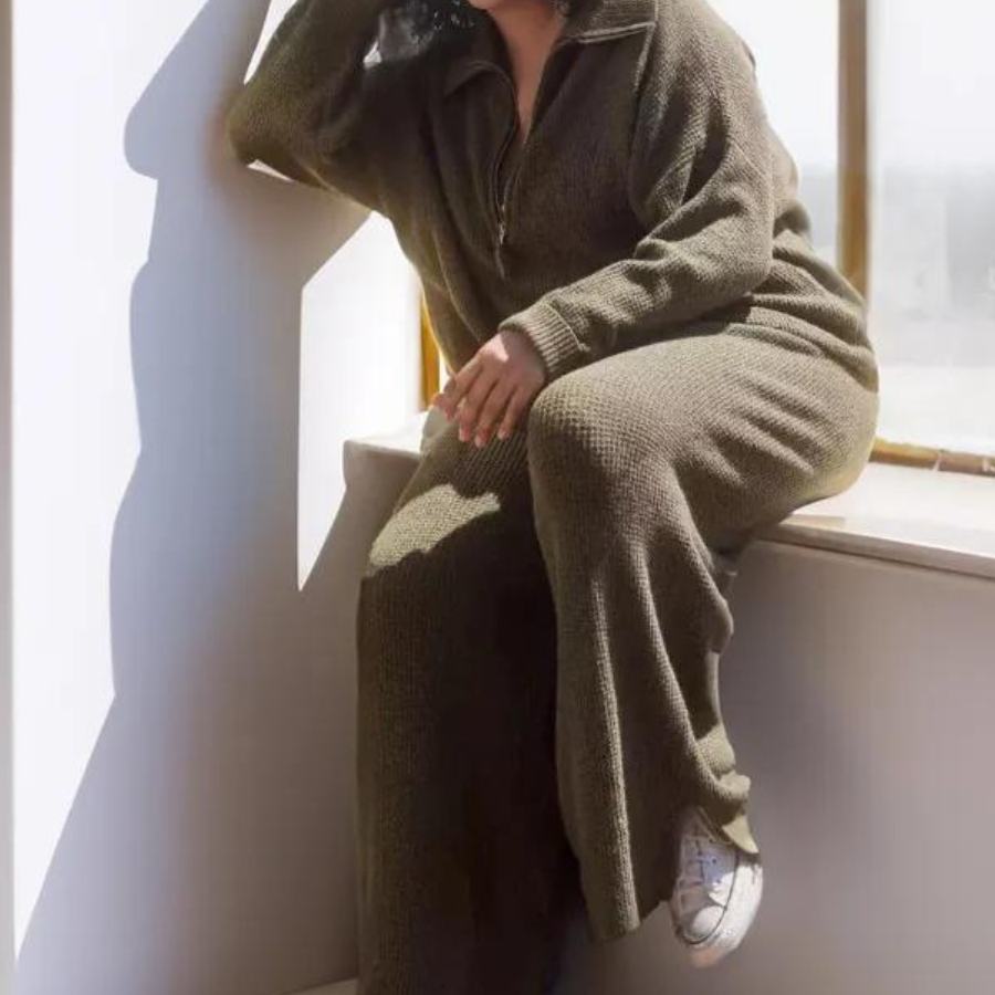 Hollie - Blødt halsbåndssæt