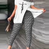 Damesæt – Afslappet top med skulderfri ærmer – Mønstrede, tætsiddende bukser – Let stof