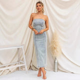 Stropløs damekjole – Slim fit – Struktureret denim – Midilængde