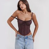 Dametanktop – Tætsiddende snit – Elegant blonde – Satinfinish – Tynde stropper