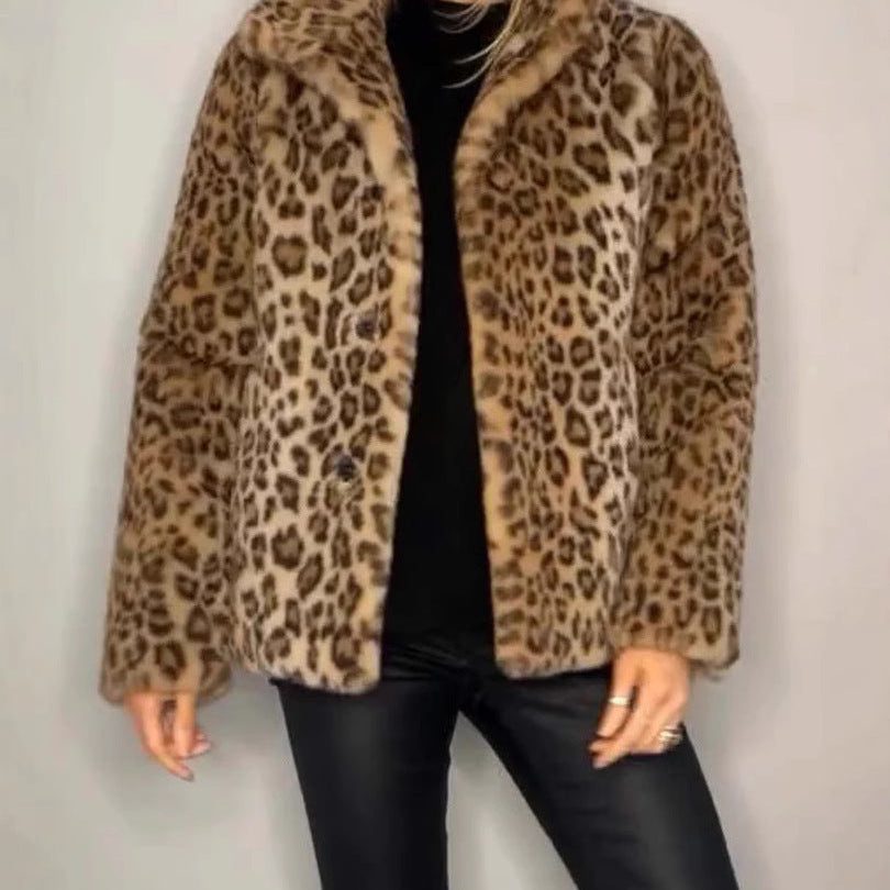 Damefrakke – Oversized pasform – Kunstpels – Skræddersyet krave – Leopardprint